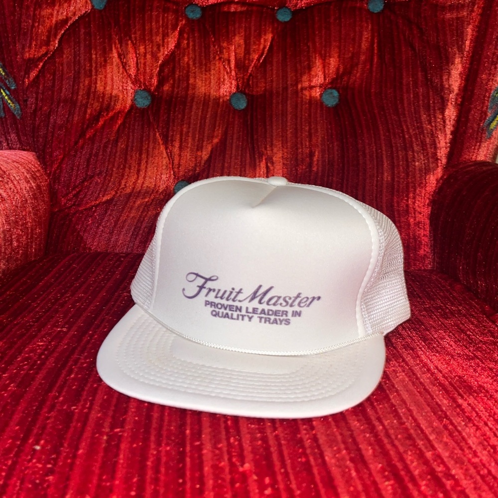 Trucker hat!!